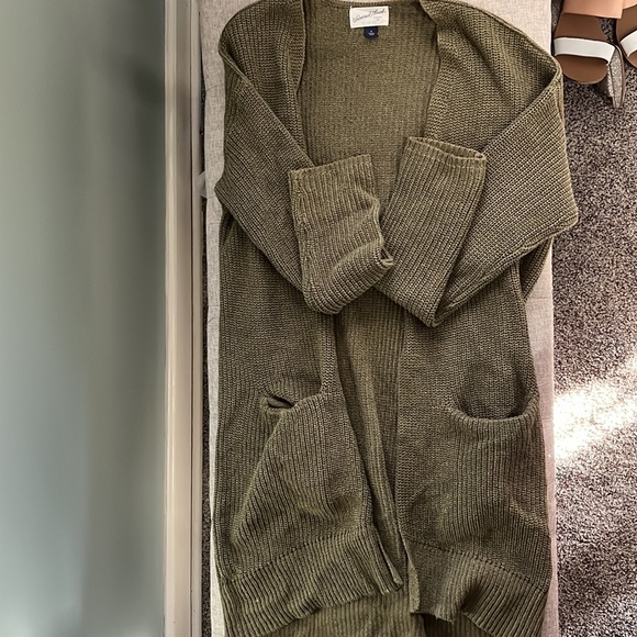 NWOT long green Sweater Jacket - Picture 2 of 3
